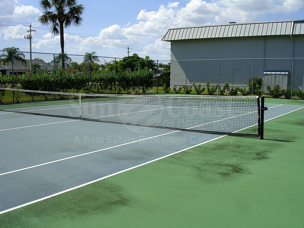 Cypress Waterfront Condos Tennis Courts